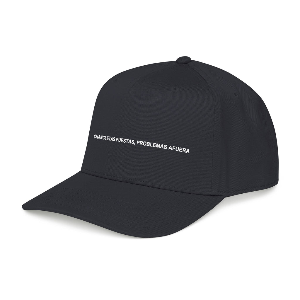 Chancletas Puestas, Problemas Afuera — Gorra